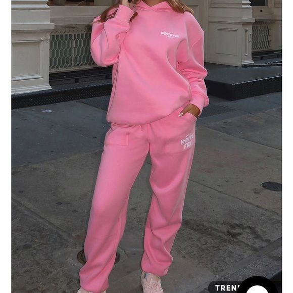 White Fox Boutique Pants - White fox  Pink Sweatpants Bubblegum brand new